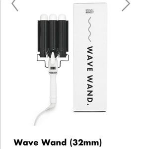 BondiBoost hair waver